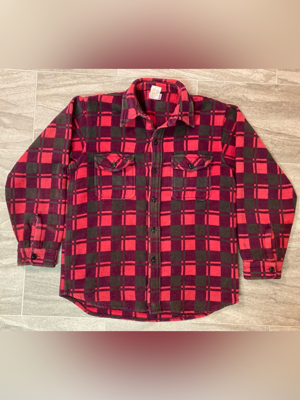 True Vintage 1960s/70s Champion Flannel Shirt Sweater Button Up Pink Purple